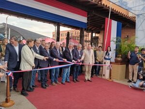 Se abrieron los portones de la vidriera productiva y comercial más grande del país