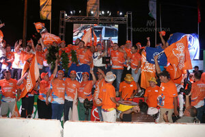 Versus / Memorable noche cierra el Transchaco Rally con los campeones en la cima