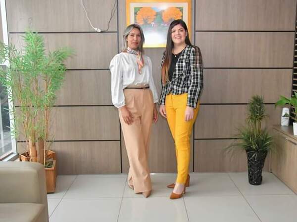 Diputada Bettina Aguilera dio apertura oficial al curso de liderazgo femenino en política