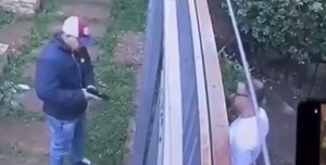 Sicario llegó caminando, golpeó las palmas y asesinó al dueño de casa - Noticiero Paraguay
