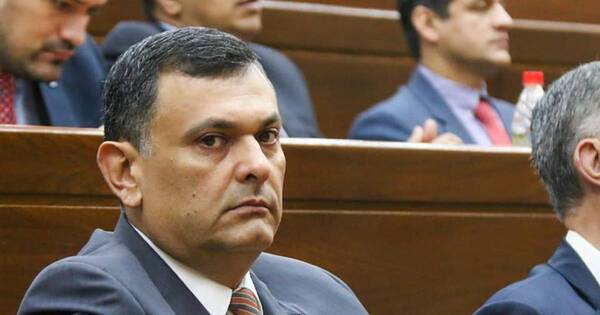 La Nación / Crisis internas en la oposición anula su capacidad de negociación, dice Olmedo