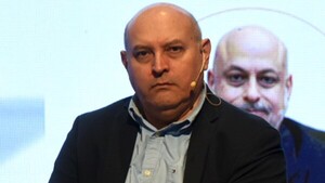 Dende advierte sobre riesgos de no controlar aumento de deuda pública