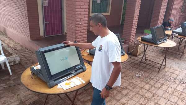 Diario HOY | Domingo de elecciones internas en 13 municipios