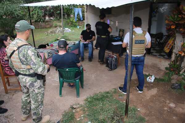 Agentes de la SENAD detienen a microtraficante en San Lorenzo
