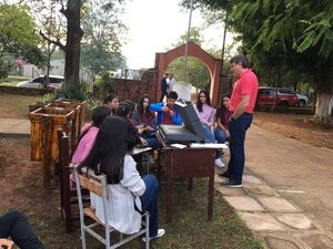 Gobernador electo de Cordillera asistió a la jornada de comicios en Santa Elena - Política - ABC Color