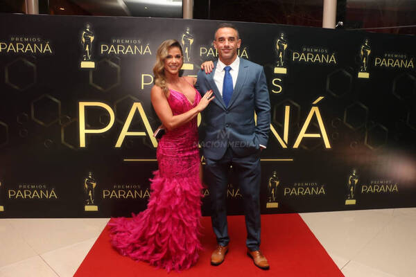 [GALERÍA] ¡Mirá el look de los famosos en los Paraná!