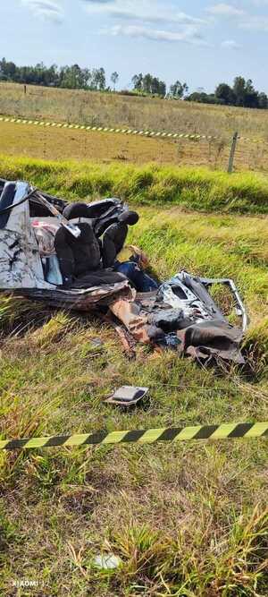 Traficante muere en accidente entre camioneta y camión en Ponta Porâ
