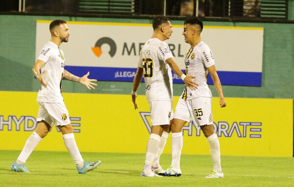 Versus / Guaraní se estrenó con victoria ante el Sportivo Luqueño