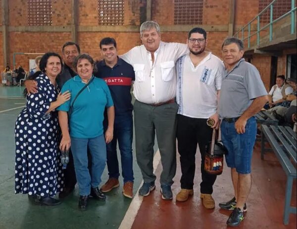 Capiatá: el liberal Felipe Céspedes gana elecciones y se enfrentará a la colorada Laura Gamarra - Nacionales - ABC Color