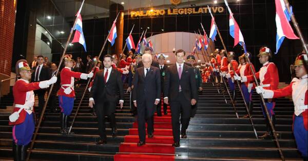 La Nación / Fortalecer al Mercosur será la prioridad del gobierno entrante, afirma Raúl Latorre