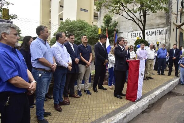Aniversario liberal con desafío de no “venderse” a HC y echar a traidores - Política - ABC Color