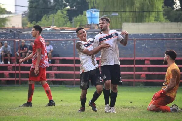 Primera B: El Águila triunfa en la Chacarita - Fútbol de Ascenso de Paraguay - ABC Color