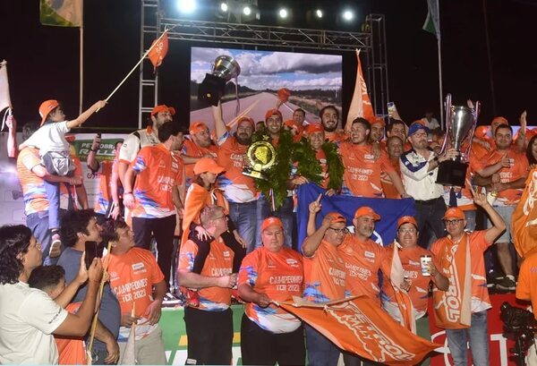 Emotiva fiesta de premiación del TCR48 - ABC Motor 360 - ABC Color