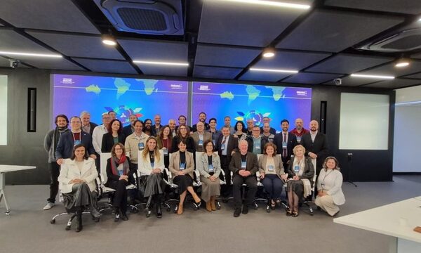 Destacada representación de la UNE en evento del Brasil – Diario TNPRESS