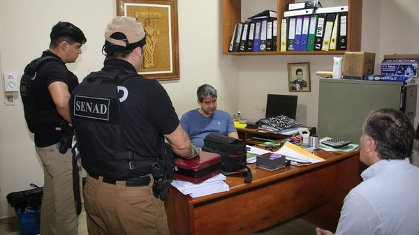 Operación Pavo Real: Arrestan a abogado en Asunción - Noticias Paraguay