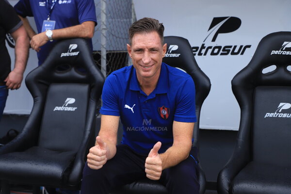 Versus / Facundo Sava: "Fue un placer dirigir al club más popular del Paraguay"