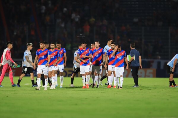 Versus / ¿Poda en Barrio Obrero? Los 6 jugadores que no seguirían en Cerro Porteño