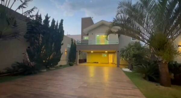 [VIDEO] ¡Mirá todo lo que tenía! La lujosa vivienda de una fiscal allanada en Pedro Juan