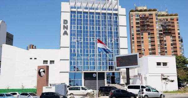 La Nación / Importadores exigen a Aduanas mantener acceso público a datos de comercio