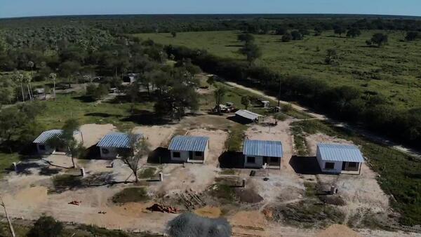 Transchaco: avanza la construcción de viviendas para familias indígenas - ADN Digital