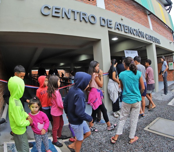 MINNA inaugura Unidad de Atención para niños, niñas y adolescentes de Cateura