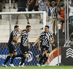 El estreno de Libertad en la segunda copa - Fútbol - ABC Color