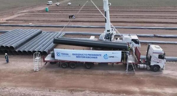 Nuevo gasoducto desde Vaca Muerta ahorra importaciones y drenaje de divisas en Argentina - Revista PLUS