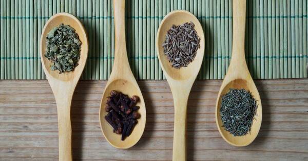 La Nación / LN tips: cómo limpiar y desinfectar utensilios de madera
