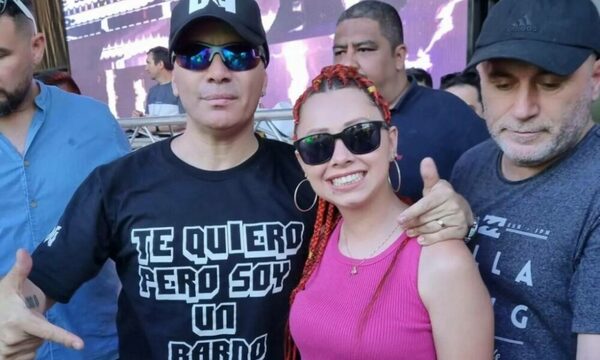 (VIDEO) Woous: Cantante compatriota con Pablito Lescano