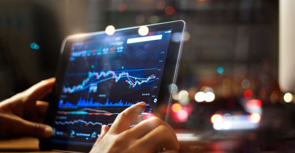 Las acciones norteamericanas cierran la jornada al alza a la espera del IPC - MarketData