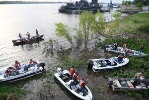 Pesca Embarcada: Bella Vista gana en Afederados - Polideportivo - ABC Color