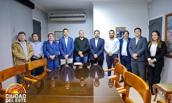 Municipalidad y APF coordinan trabajo con miras al partido Paraguay – Perú en CDE – Diario TNPRESS