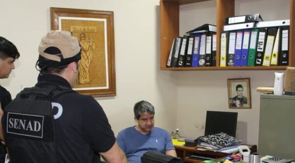 “Pavo Real” llega al barrio San Pablo y captura a otro abogado - Oasis FM 94.3