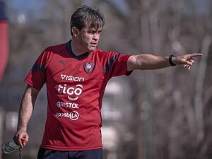 Diego Gavilán, el técnico de Cerro Porteño: ¿Pero quién dirige el sábado? - Cerro Porteño - ABC Color