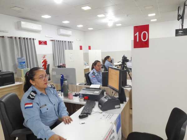 Retraso en la implementación del nuevo documento de identidad y pasaporte en Encarnación