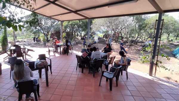 Abrieron un restaurante en la cima del cerro Yaguarón