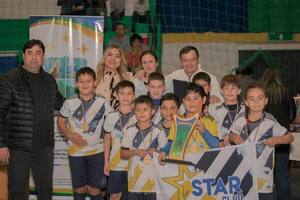 Emocionante final del Torneo de Fútbol de Salón a nivel zonal 2023 en Carmen del Paraná