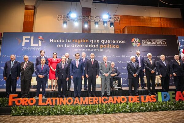 Expresidentes comparten ideas y desafíos en la búsqueda de una gran América Latina - El Trueno
