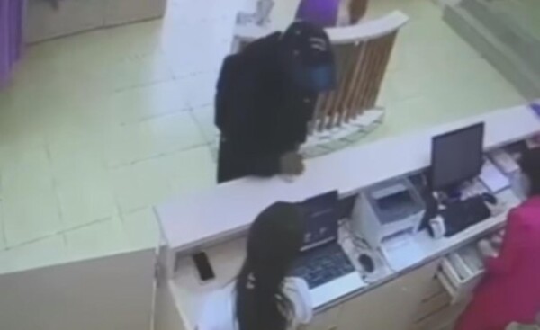 Solitario delincuente asaltó boutique del barrio Boquerón de CDE