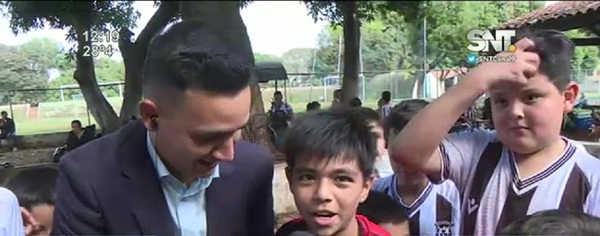 Actividad de vacaciones: Haciendo amigos con el fútbol - SNT