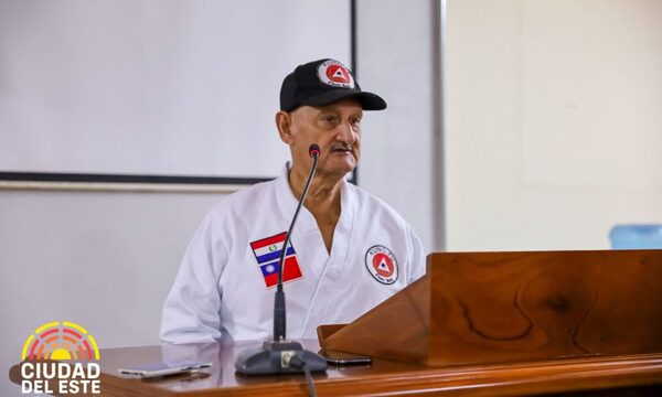 Maestro Freddy Acosta recibe nueva condecoración