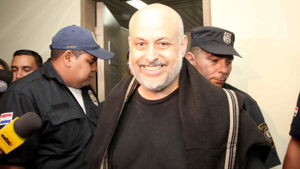 “No acepto políticos como clientes ni narcos porque si fallás con ellos, una bala tiene tu nombre”