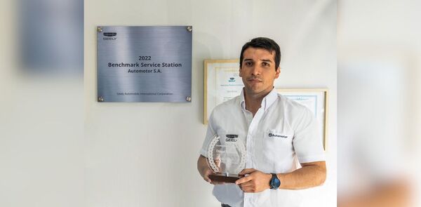 Automotor recibe certificaci贸n cuatro estrellas como distribuidor de Geely - Revista PLUS