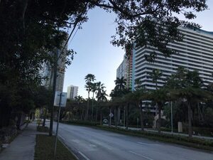 Alertan que el derecho fundamental a la propiedad privada en Latinoamérica está amenazado - MarketData