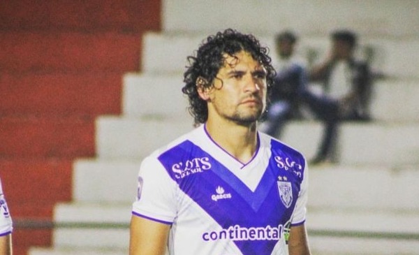 Nacional suma al jugador Blas Cáceres - trece