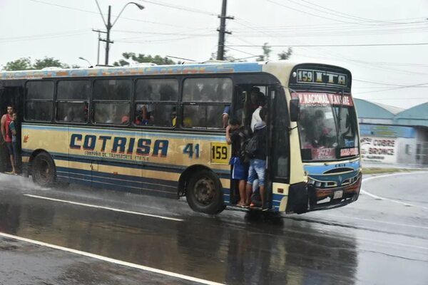 Firma cancelada adeuda fortunas a Transporte e IPS y cobraba subsidio - Economía - ABC Color
