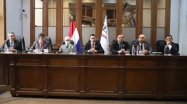 Congresistas aprovecharon la ley para tomar mesa directiva del JEM - Nacionales - ABC Color