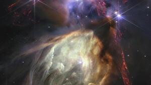 El Webb celebra un año de ciencia con un plano del nacimiento de estrellas como el Sol