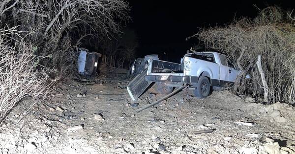 La Nación / Jalisco: tres policías muertos por ataque con explosivos