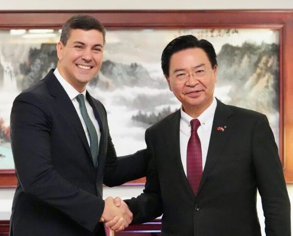 Santi Peña inicia agenda en Taiwán reiterando compromiso e históricos lazos de cooperación | DIARIO PRIMERA PLANA